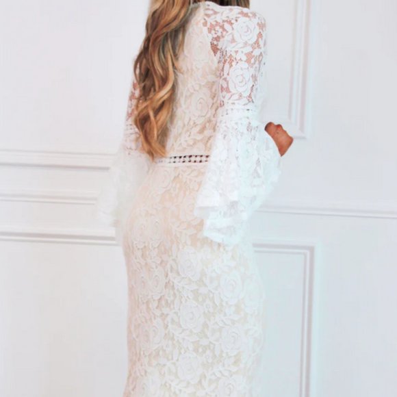 Bella and Bloom Wedding Dress - Winter Affair - Size Small - Picture 2 of 2